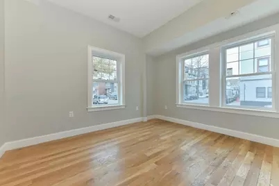 810 East 3rd St #1, Boston, MA 02127 - Photo 4