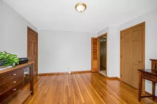 1470 Varnum Ave, Lowell, MA 01854 - Photo 10