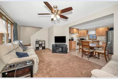 1470 Varnum Ave, Lowell, MA 01854 - Photo 22