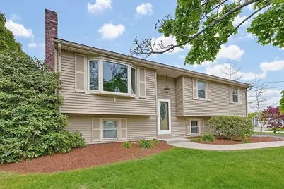 42 Colts Way, Attleboro, MA 02703 - Photo 2