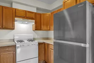 352 Blue Hill Ave, Boston, MA 02212 - Photo 8