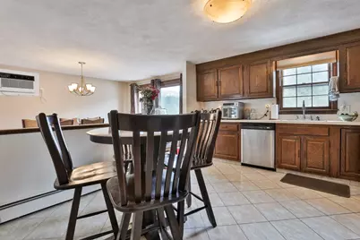 54 Walton Street, Wakefield, MA 01880 - Photo 18