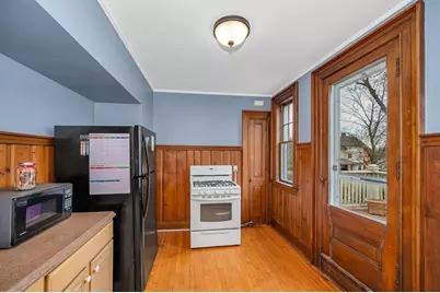 16 Quincy St, Methuen, MA 01844 - Photo 24