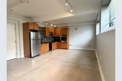 20-26 Sunnyside St #4, Boston, MA 02130 - Photo 2