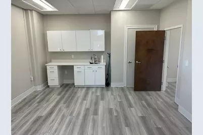 6 Victoria, Everett, MA 02149 - Photo 8