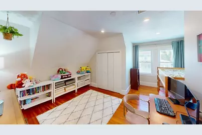 7 Harriet Ave #7, Belmont, MA 02478 - Photo 12
