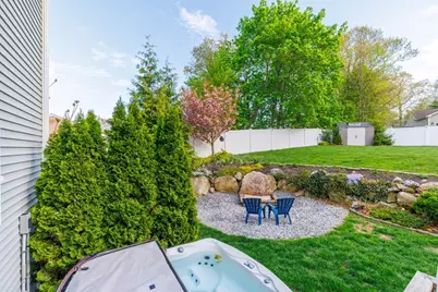 143 South St, Randolph, MA 02368 - Photo 6