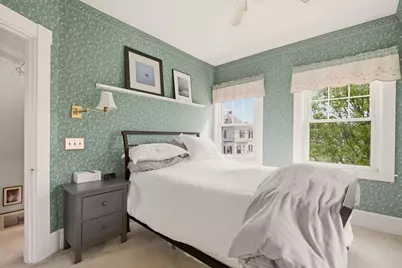 17 Buttonwood St, New Bedford, MA 02740 - Photo 18