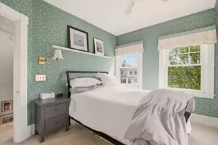 17 Buttonwood St, New Bedford, MA 02740 - Photo 18