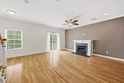 90 Compass Pt #90, North Andover, MA 01845 - Photo 8