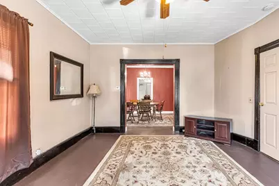 18 Wendell Pl, Springfield, MA 01105 - Photo 4