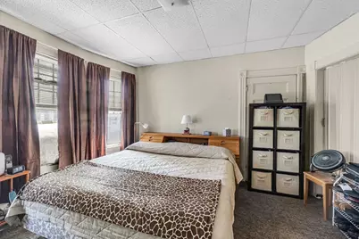 18 Wendell Pl, Springfield, MA 01105 - Photo 26