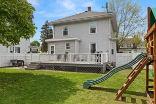 16 Thorndike St, Peabody, MA 01960 - Photo 36
