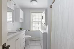 16 Thorndike St, Peabody, MA 01960 - Photo 24