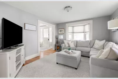 16 Thorndike St, Peabody, MA 01960 - Photo 10