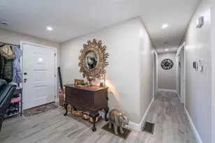 14 Ludlow St, Acushnet, MA 02743 - Photo 10