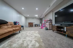 14 Ludlow St, Acushnet, MA 02743 - Photo 20