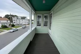 25 Hanover St, Malden, MA 02148 - Photo 18