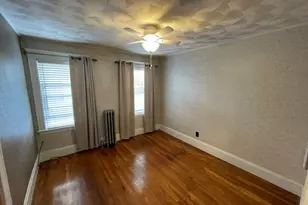 25 Hanover St, Malden, MA 02148 - Photo 12