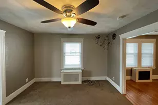 25 Hanover St, Malden, MA 02148 - Photo 10