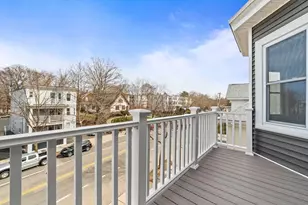 516 Washington, Boston, MA 02135 - Photo 14