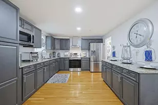 9 Denise Dr, Randolph, MA 02368 - Photo 4