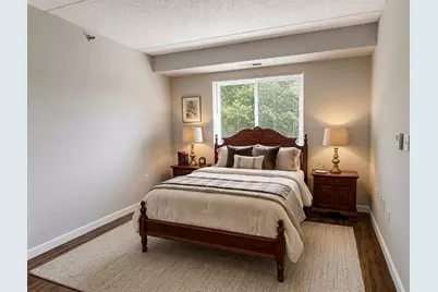 2500 Mystic Valley Parkway #303, Medford, MA 02155 - Photo 6