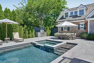 56 N Summer St, Edgartown, MA 02539 - Photo 8
