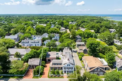 56 North Summer Street, Edgartown, MA 02539 - Photo 4