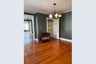 31 Choate St #2, Fall River, MA 02723 - Photo 2