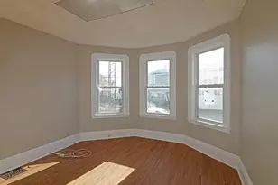 90 Summer St, Everett, MA 02149 - Photo 2