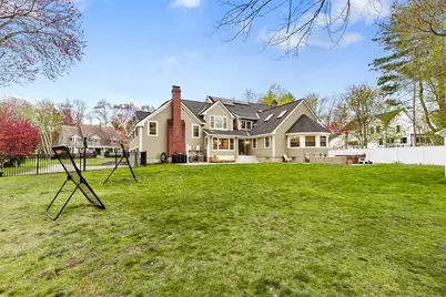 4 Fairway Dr, Andover, MA 01810 - Photo 4