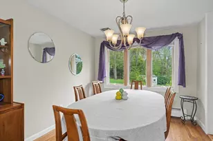 7 Parliament Ln, Woburn, MA 01801 - Photo 6