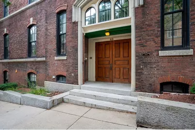 68 Baldwin St #12, Boston, MA 02129 - Photo 18