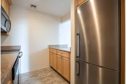 68 Baldwin St #12, Boston, MA 02129 - Photo 8