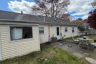6 Black Rock Rd, Melrose, MA 02176 - Photo 18