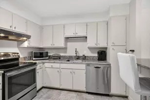 210 Nahanton, Newton, MA 02459 - Photo 8