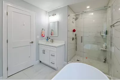 615 Norfolk St, Holliston, MA 01746 - Photo 32