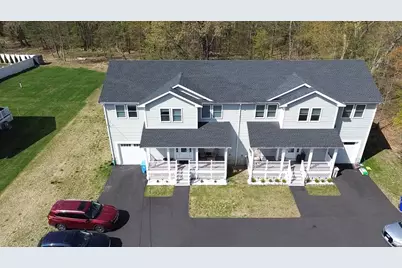 615 Norfolk St, Holliston, MA 01746 - Photo 2