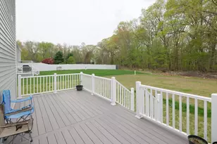 615 Norfolk St, Holliston, MA 01746 - Photo 38
