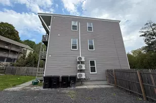 35 North St, Worcester, MA 01605 - Photo 8