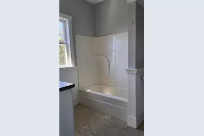 92 Campbell St #2, New Bedford, MA 02740 - Photo 10