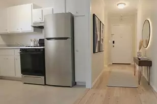 2 Hawthorne Pl, Boston, MA 02114 - Photo 4