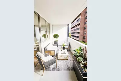 2 Hawthorne Pl #5F, Boston, MA 02114 - Photo 6