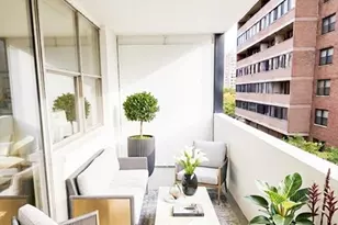 2 Hawthorne Pl, Boston, MA 02114 - Photo 6