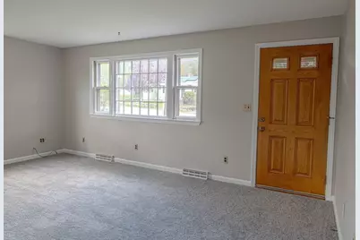 28 Lafayette St, Amesbury, MA 01913 - Photo 18