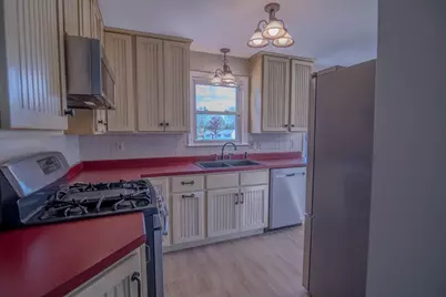 28 Lafayette St, Amesbury, MA 01913 - Photo 16