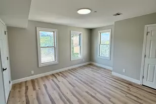 605 Millbury St, Worcester, MA 01604 - Photo 24