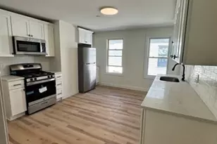 605 Millbury St, Worcester, MA 01604 - Photo 4
