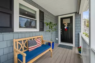 38 Hibbert St, Arlington, MA 02476 - Photo 2
